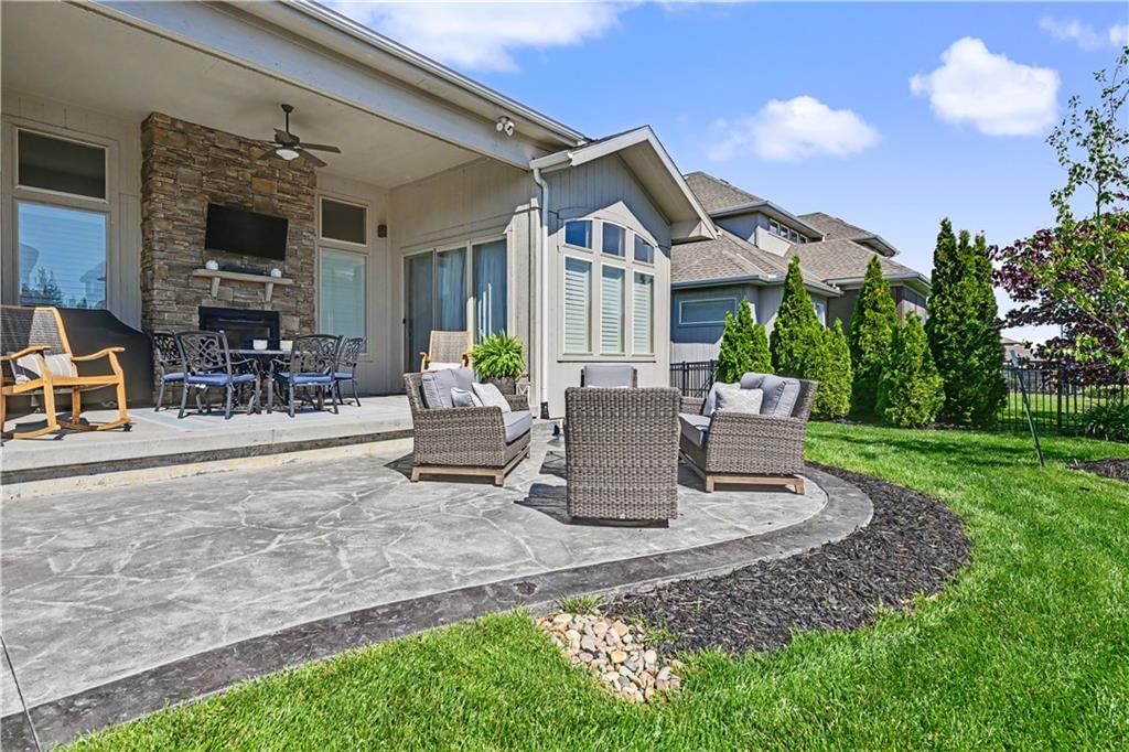18333 Caenen Street — photo 42