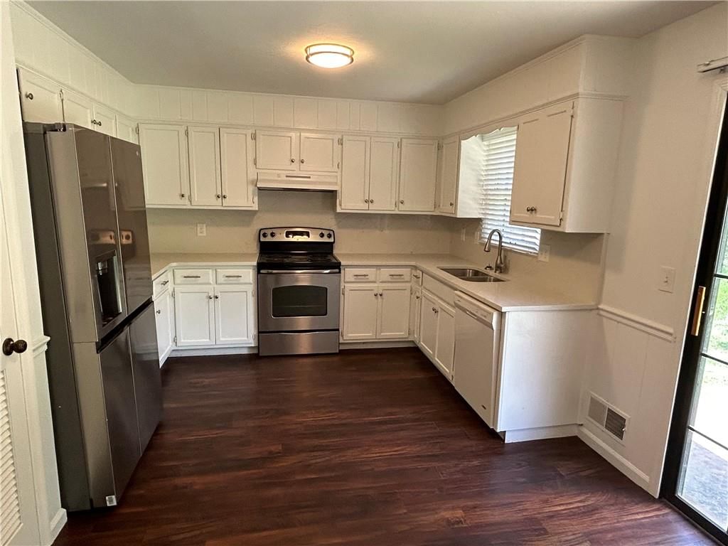 4290 Somerset Drive — photo 4
