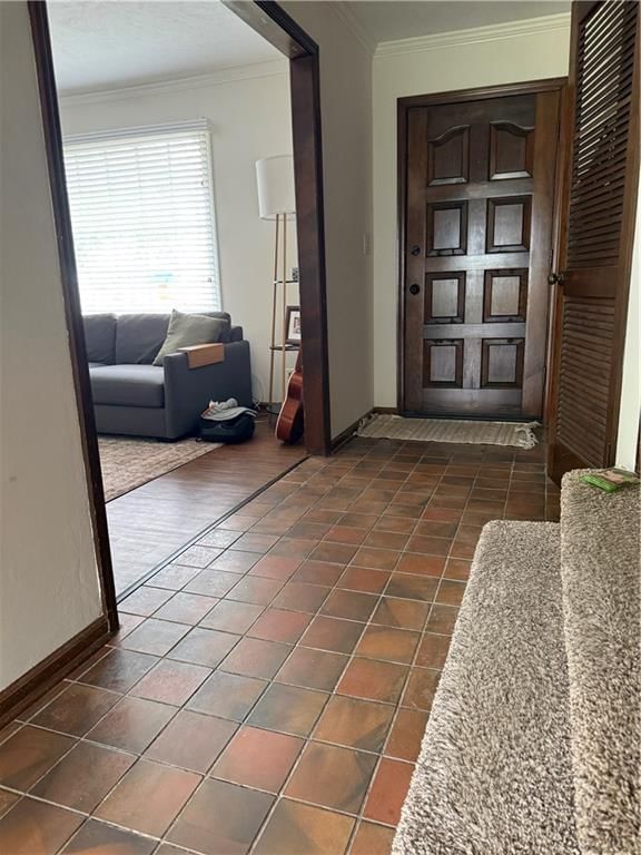 4290 Somerset Drive — photo 9