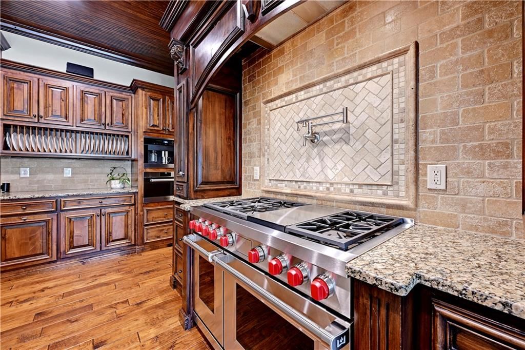 16328 Earnshaw Street — photo 15