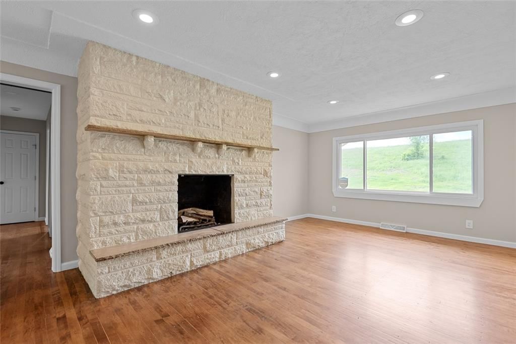 112 W Kay Street — photo 8