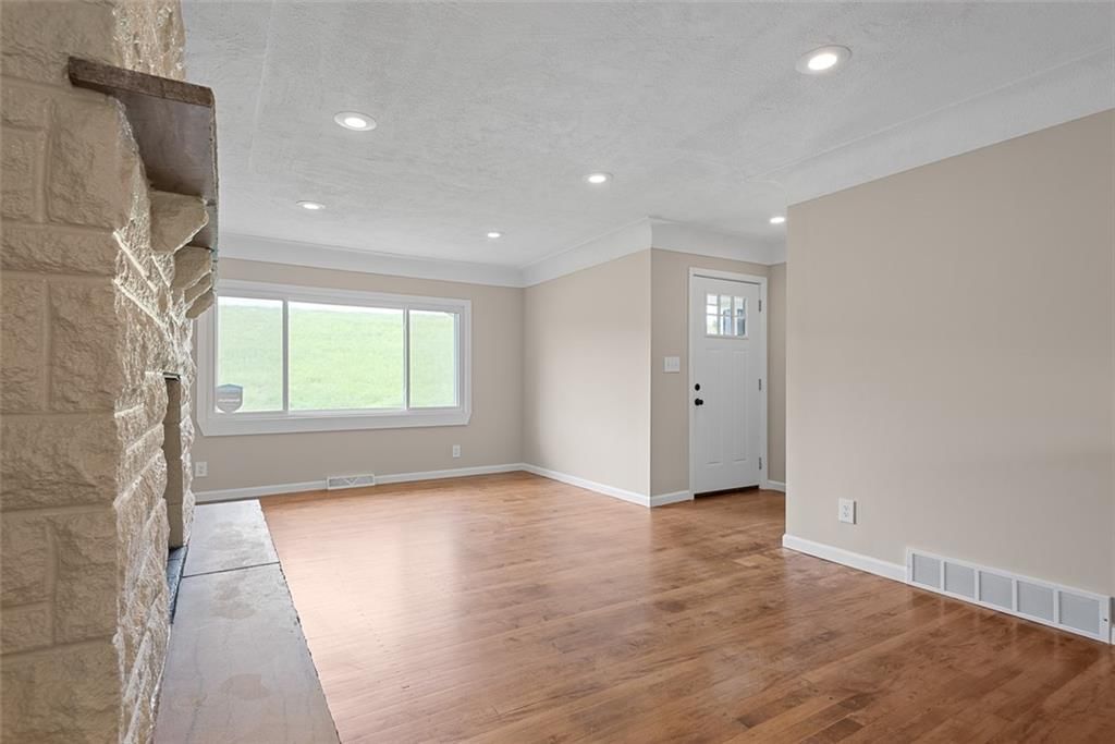 112 W Kay Street — photo 9