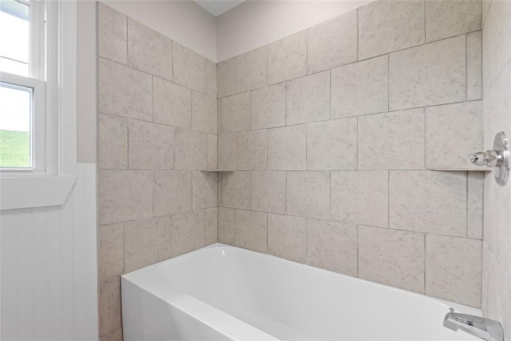 112 W Kay Street — photo 22
