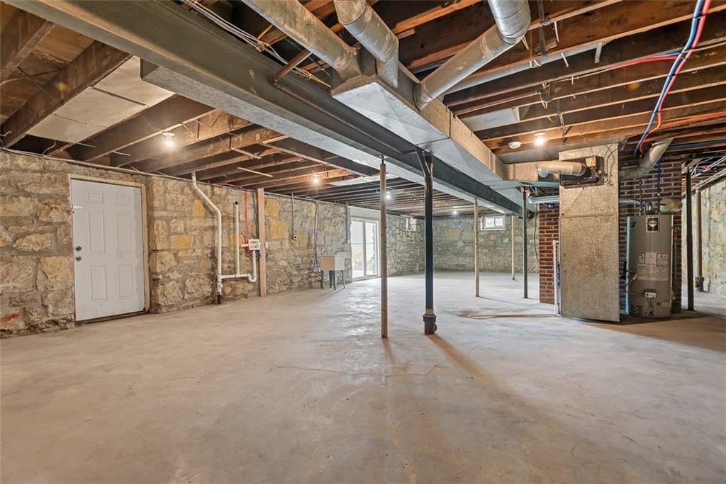 112 W Kay Street — photo 27