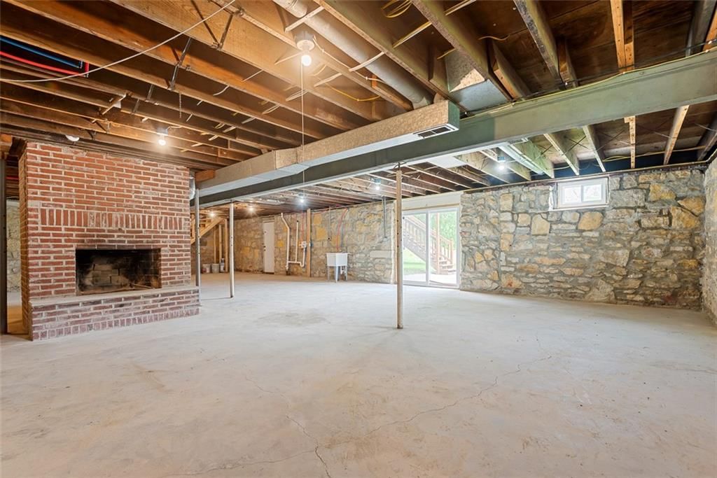 112 W Kay Street — photo 29