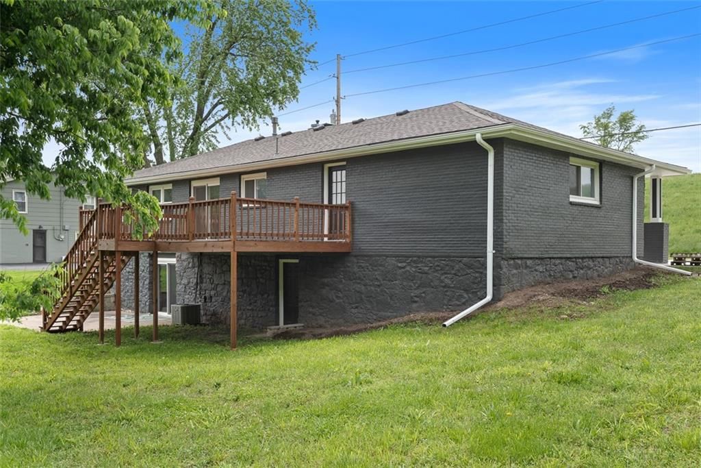 112 W Kay Street — photo 33