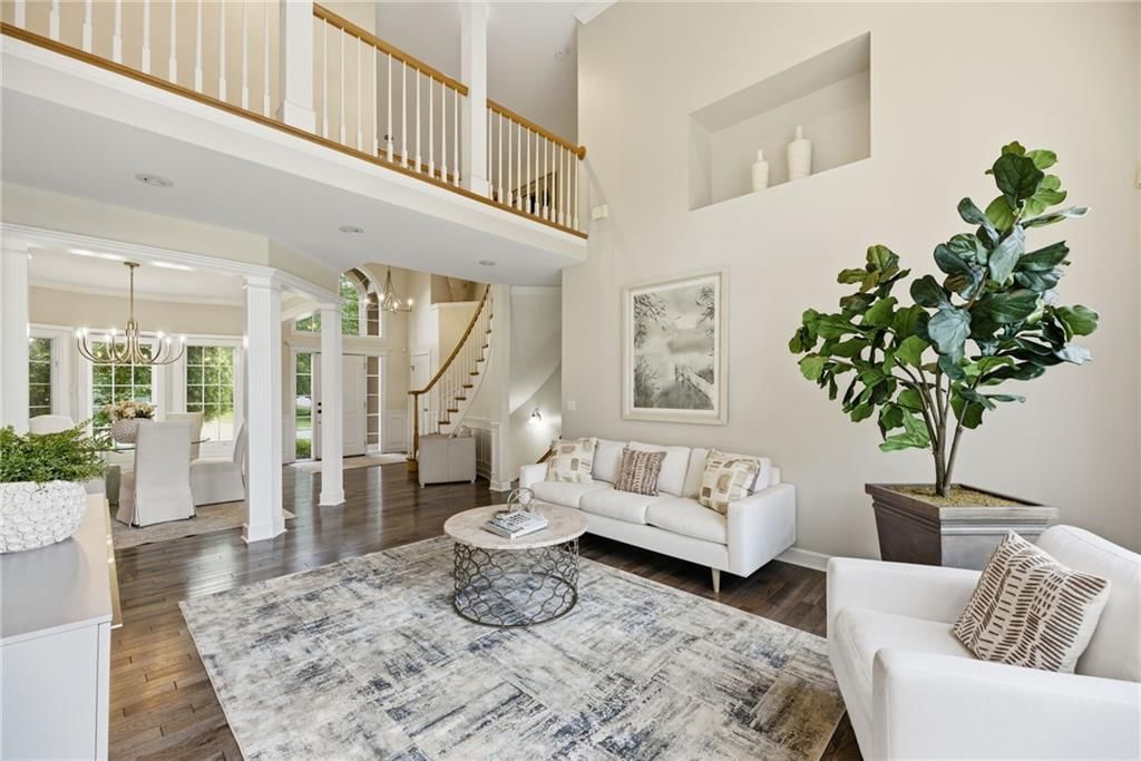 340 SE Chelsea Drive — photo 11