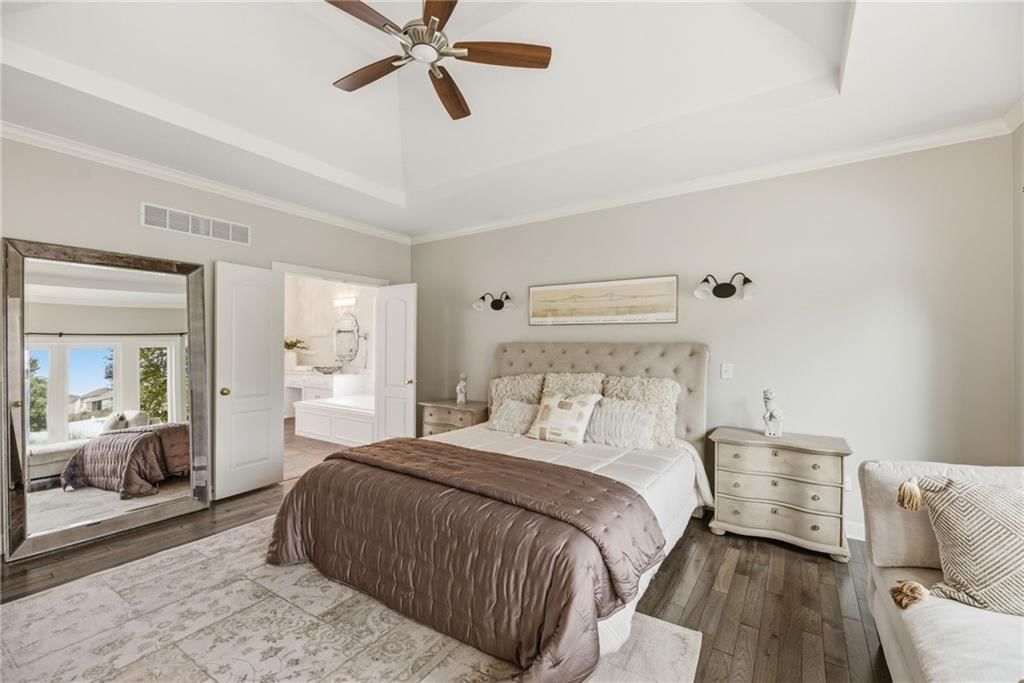 340 SE Chelsea Drive — photo 13