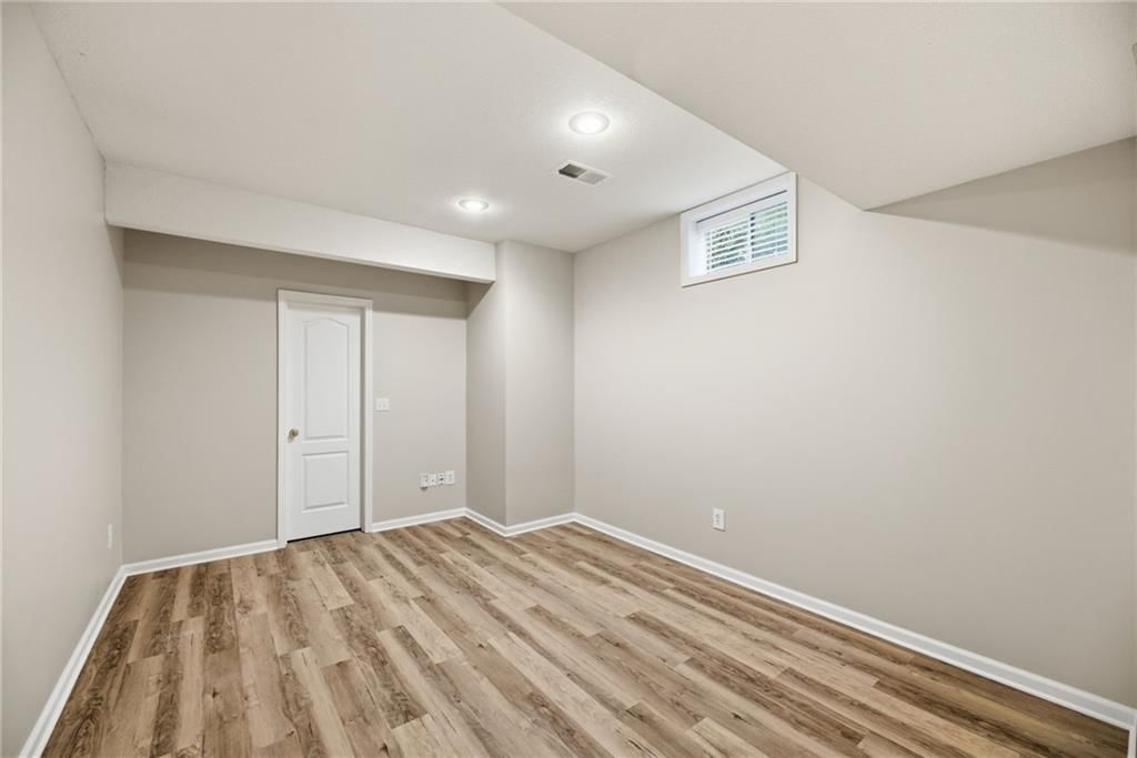 340 SE Chelsea Drive — photo 51