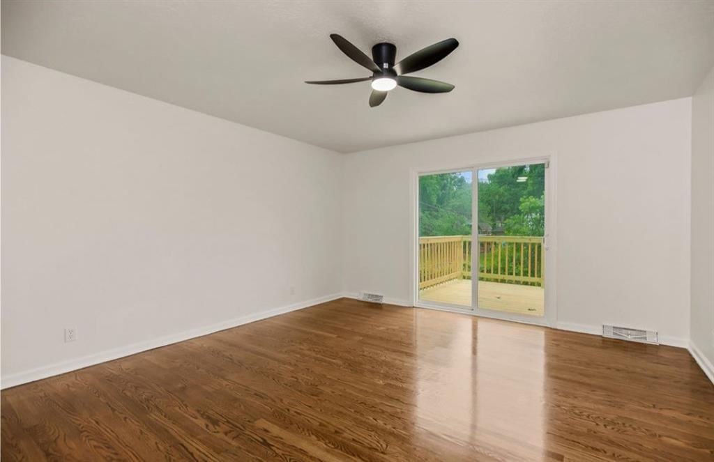 8819 E 61st Street — photo 5