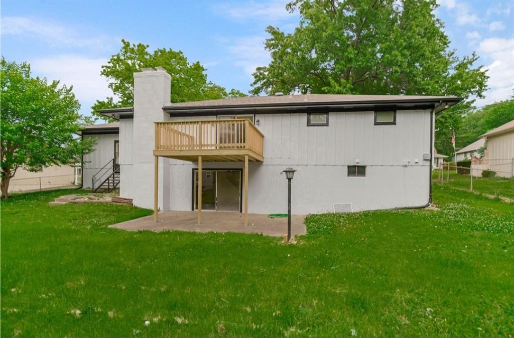 8819 E 61st Street — photo 24