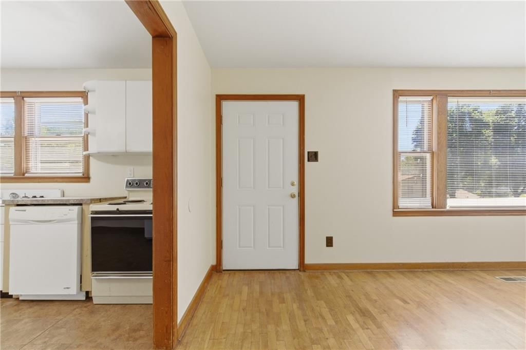 56 Santa Fe Street — photo 4