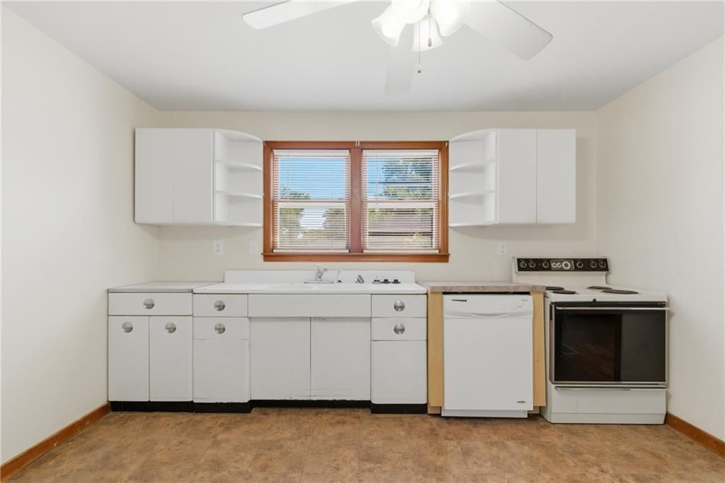 56 Santa Fe Street — photo 8
