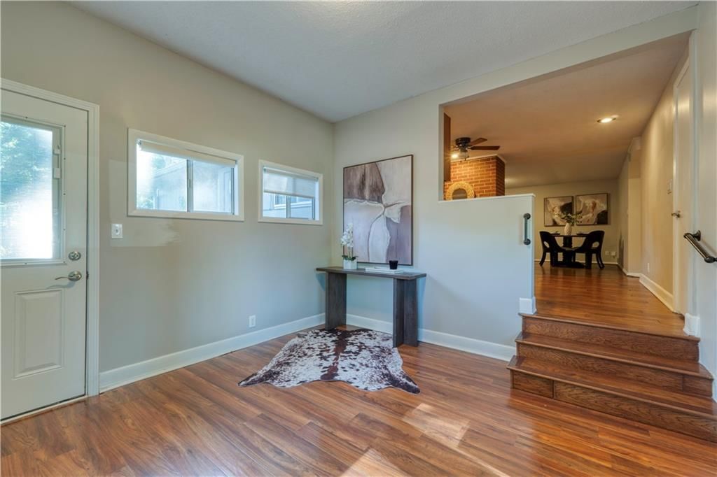 7605 Briar Street — photo 3