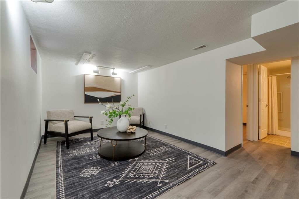 7605 Briar Street — photo 20