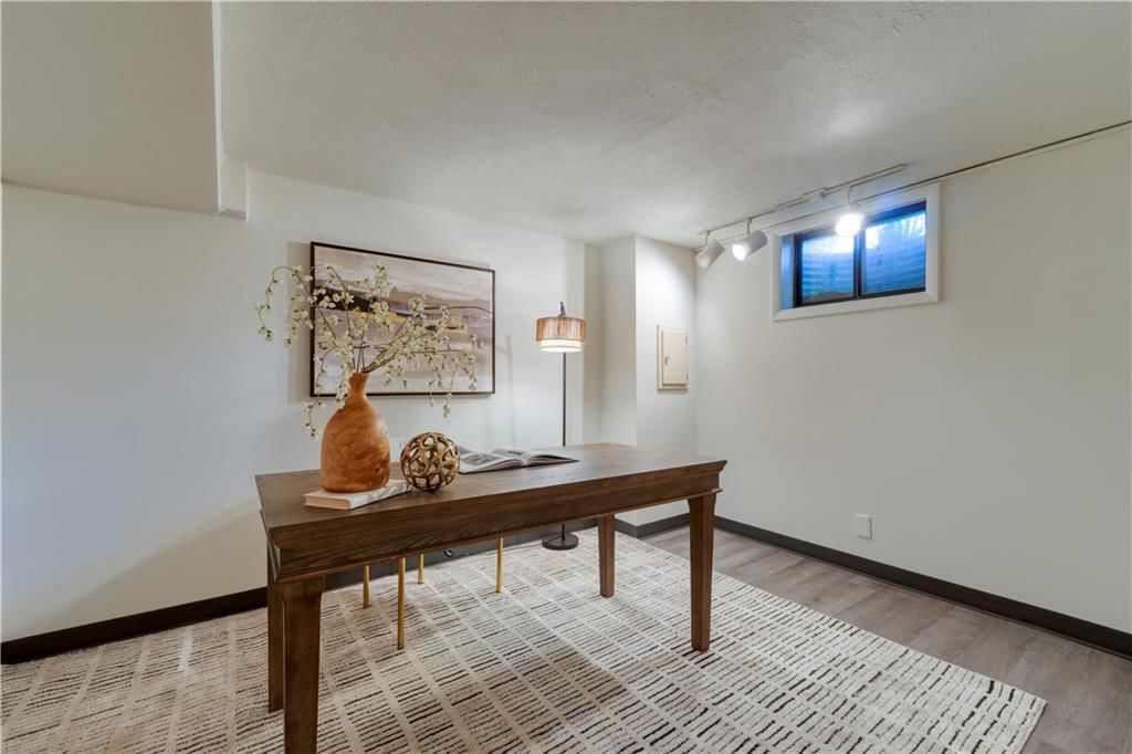7605 Briar Street — photo 22