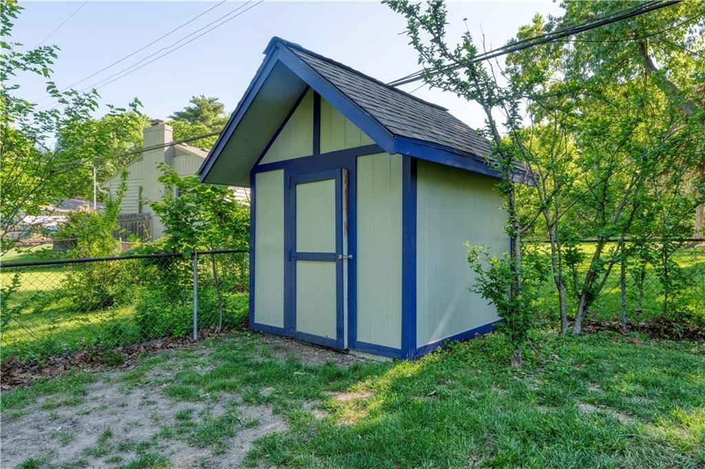 7605 Briar Street — photo 24