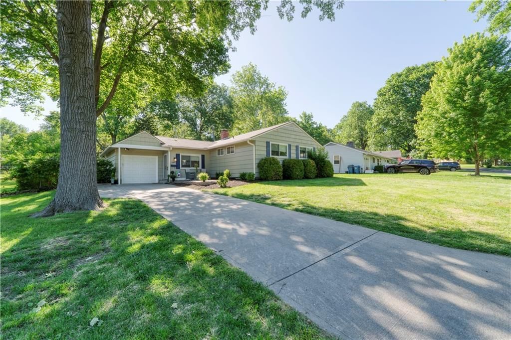 7605 Briar Street — photo 27