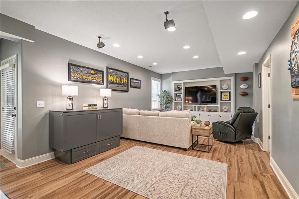 10878 S Hastings Street — photo 42
