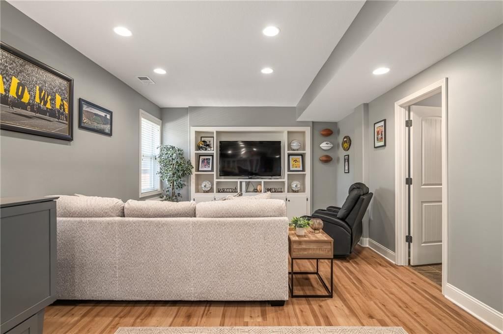 10878 S Hastings Street — photo 43