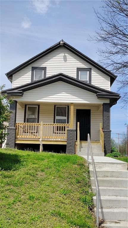 1300 Barnett Avenue — photo 4