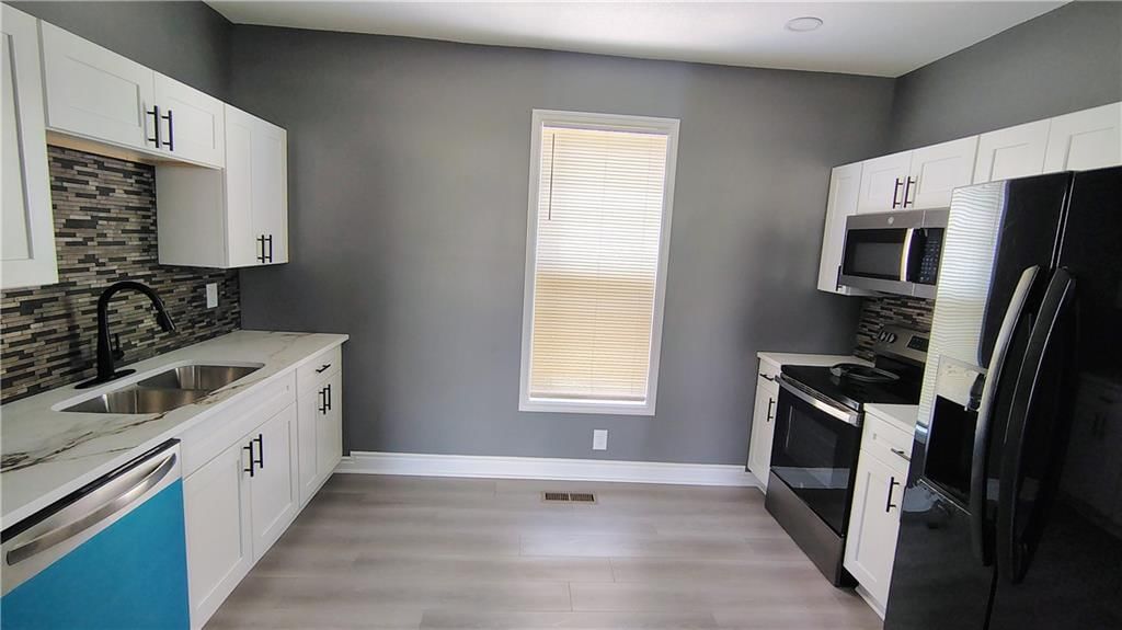 1300 Barnett Avenue — photo 6