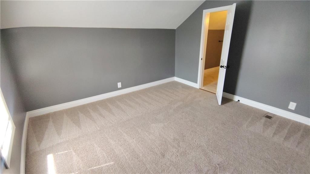 1300 Barnett Avenue — photo 15