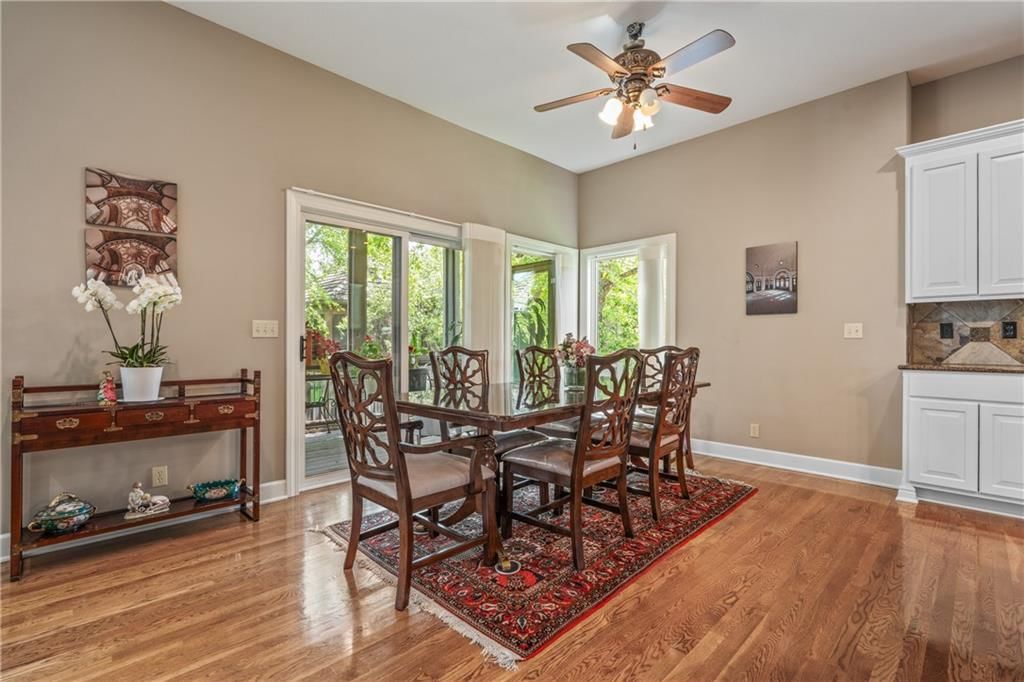 5313 W 124th Terrace — photo 8