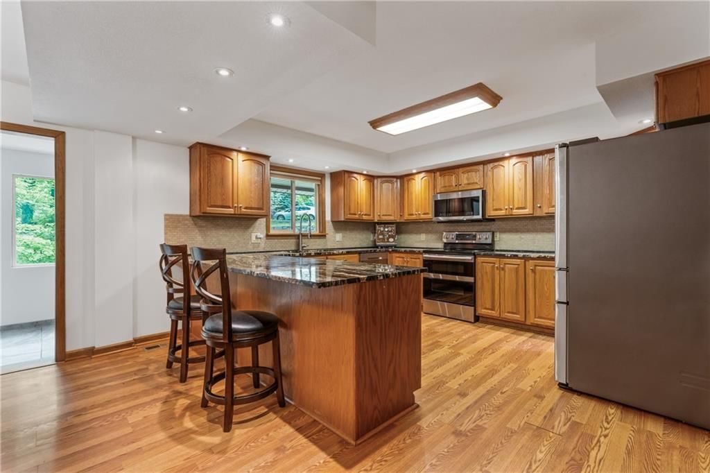 2405 E 125th Street — photo 12