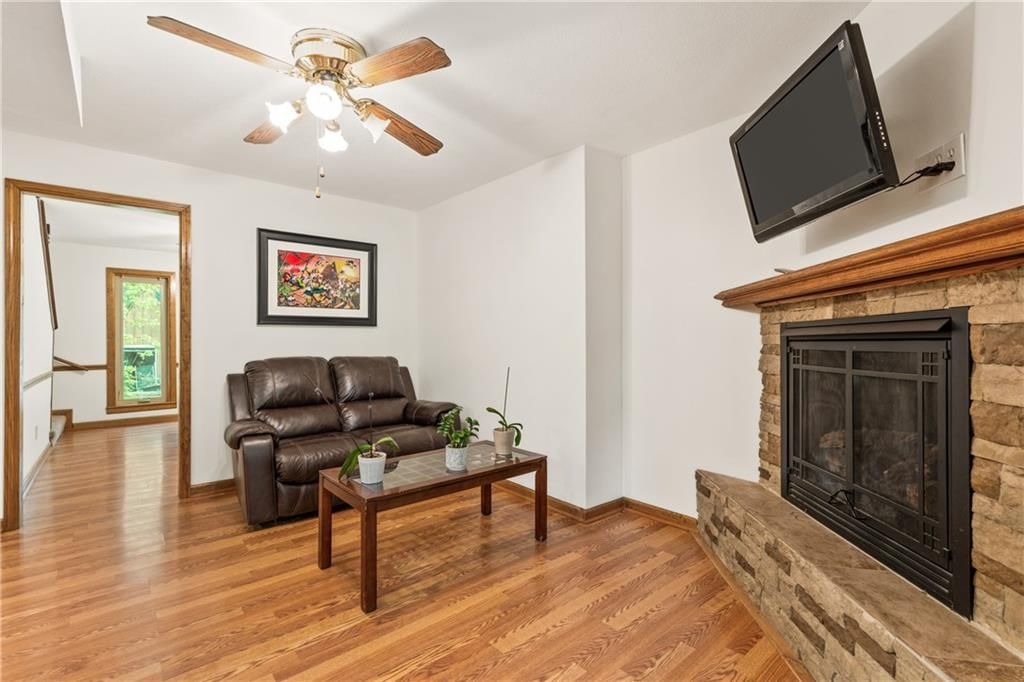 2405 E 125th Street — photo 15