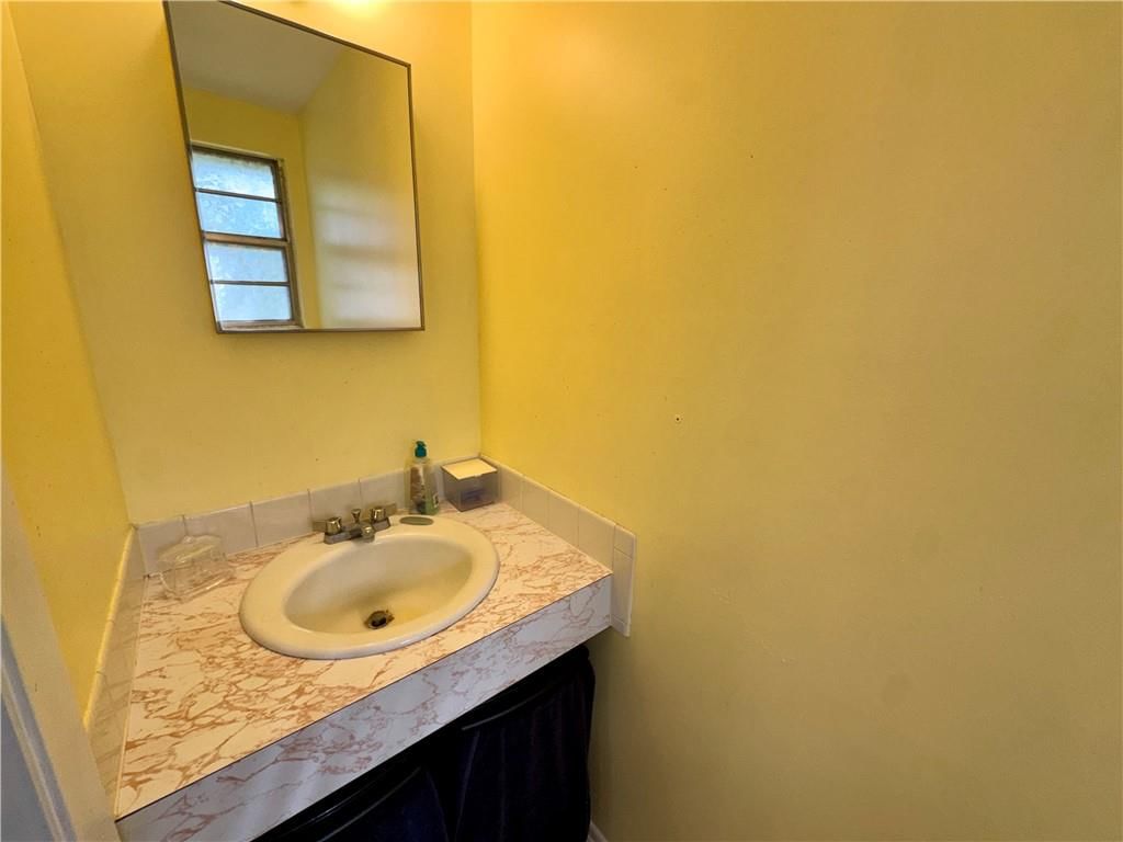 2809 Girard Avenue — photo 18