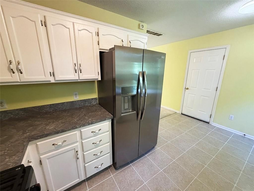 1024 E Gudgell Avenue — photo 19