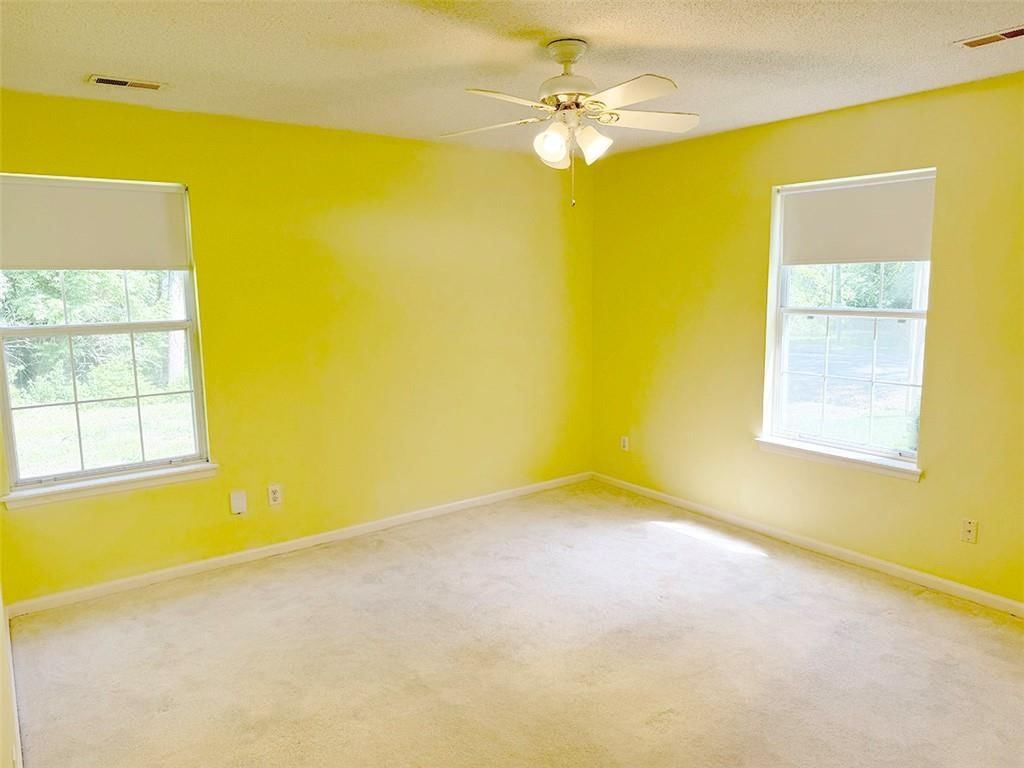 1024 E Gudgell Avenue — photo 37