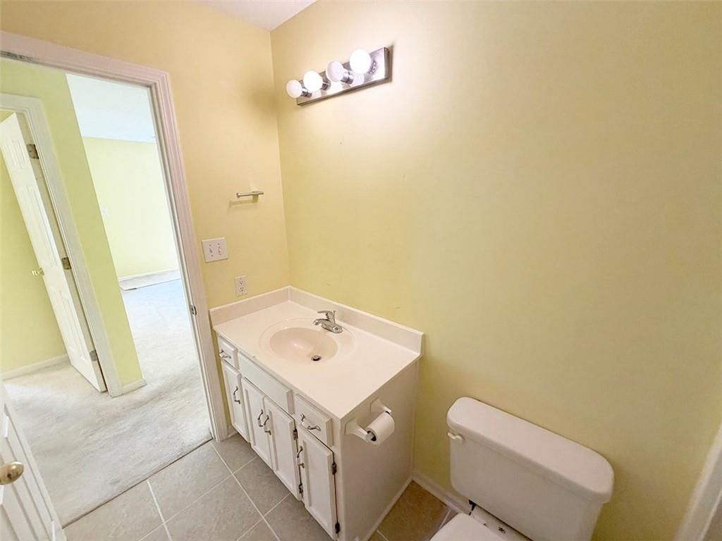1024 E Gudgell Avenue — photo 42