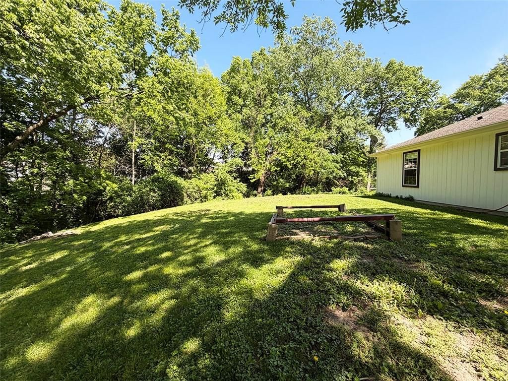 1024 E Gudgell Avenue — photo 44