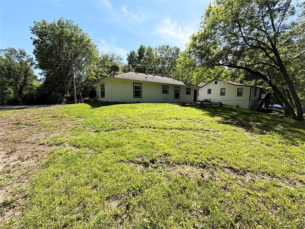 1024 E Gudgell Avenue — photo 53