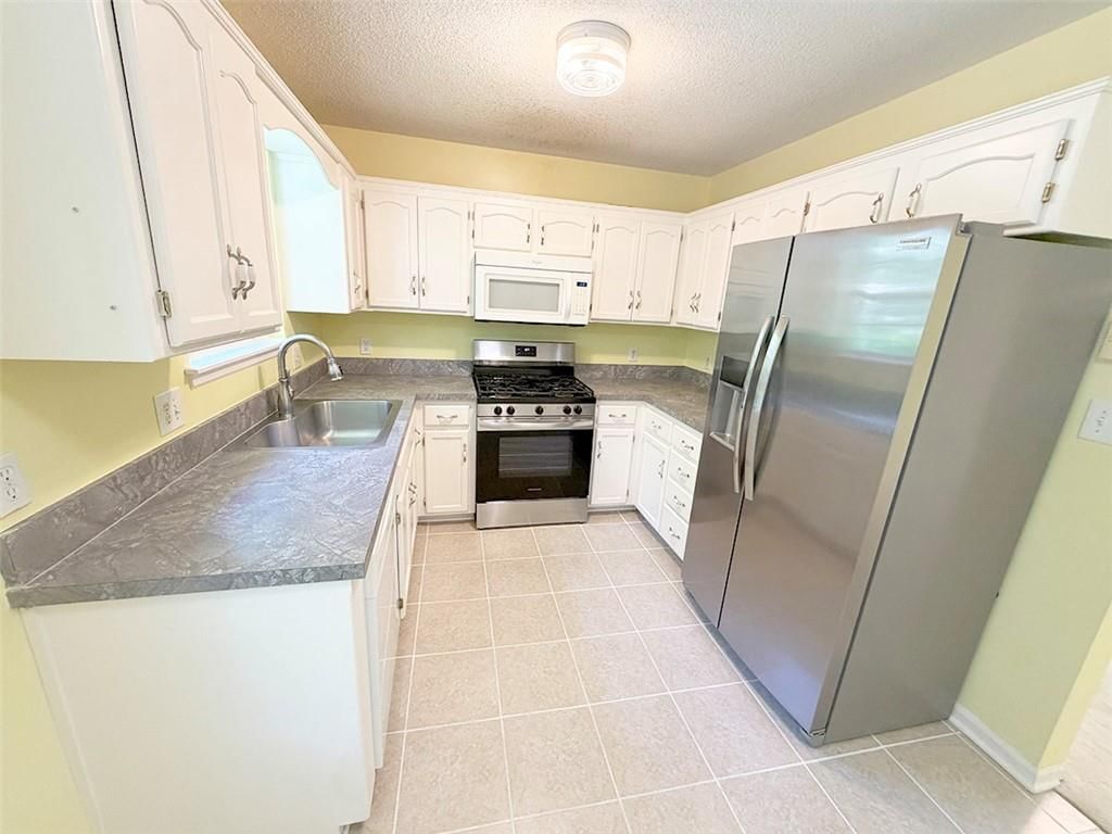 1024 E Gudgell Avenue — photo 75