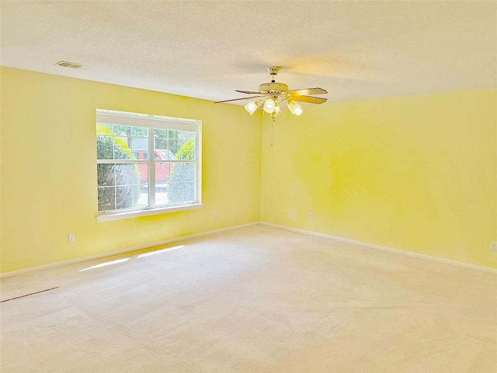 1024 E Gudgell Avenue — photo 97