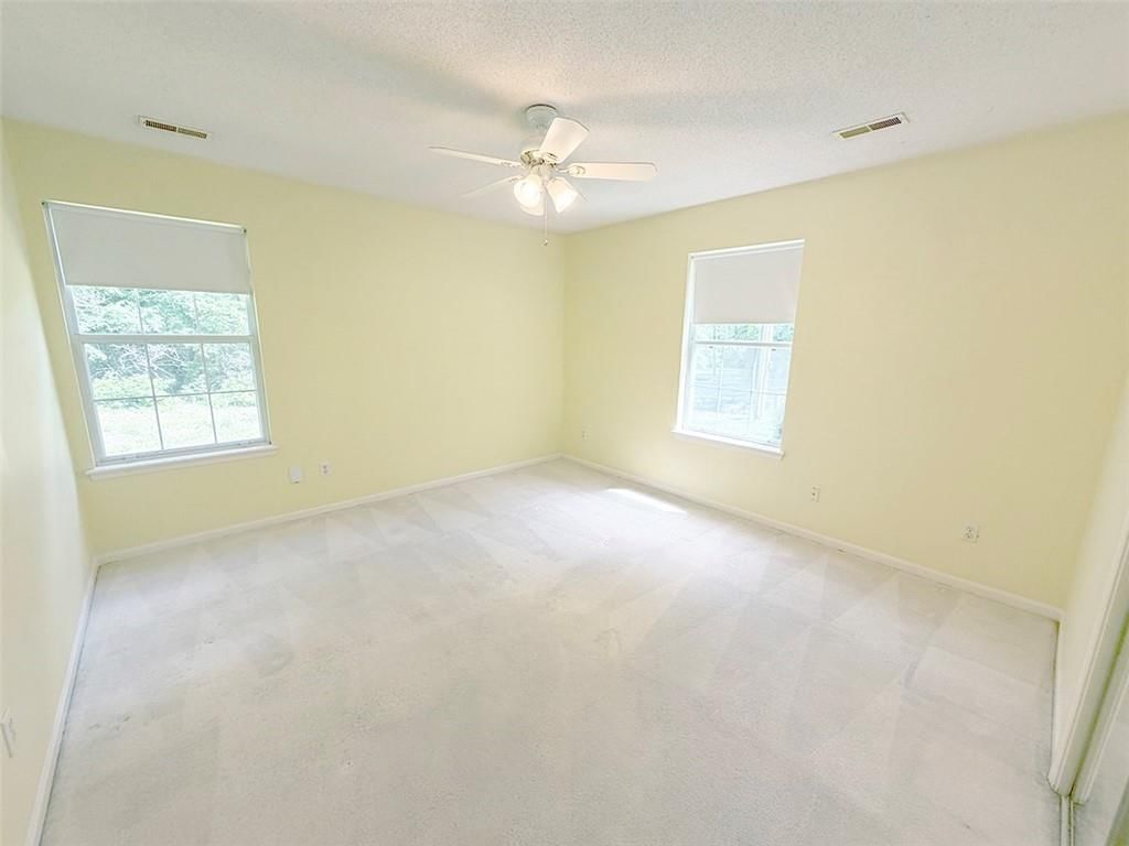 1024 E Gudgell Avenue — photo 98