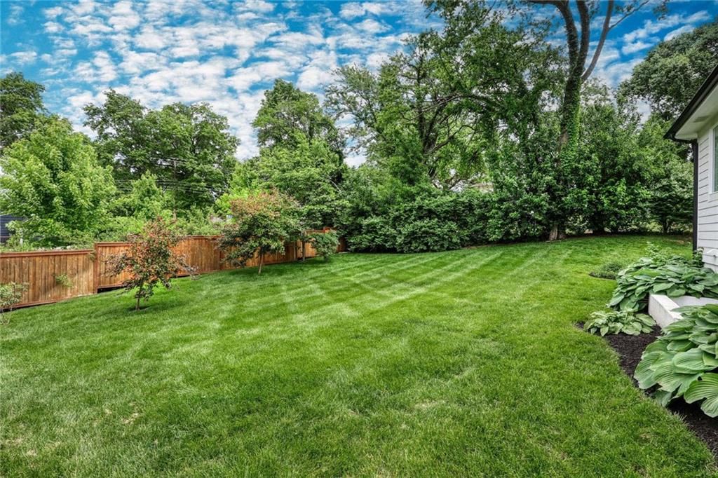 7501 Chadwick Court — photo 17