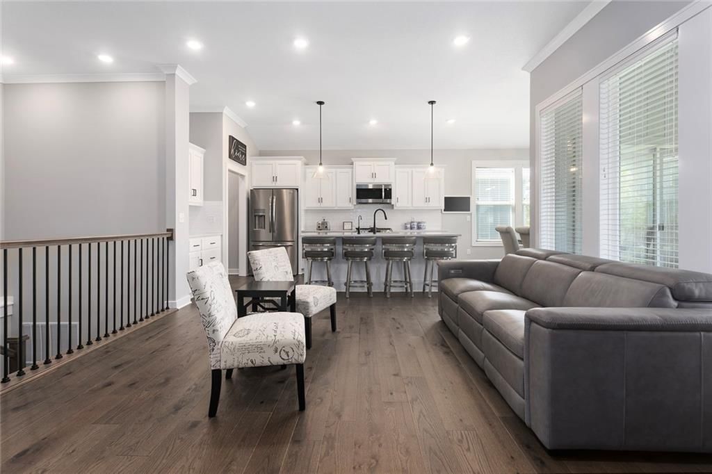 141 SE Griffin Street — photo 6