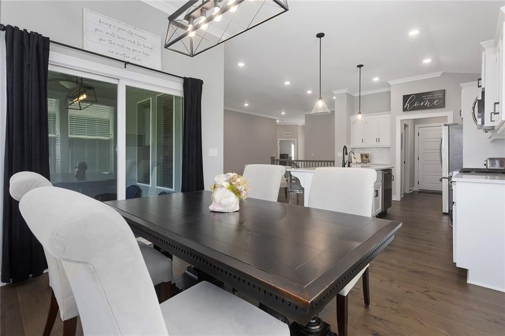 141 SE Griffin Street — photo 11