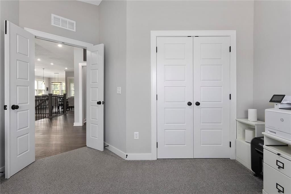 141 SE Griffin Street — photo 15