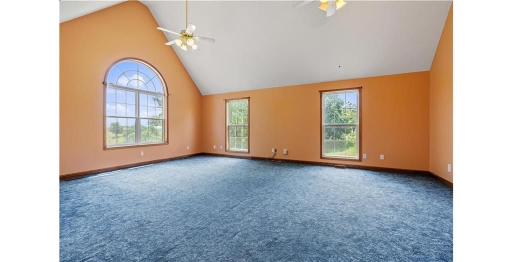 8747 Southpoint Drive — photo 10