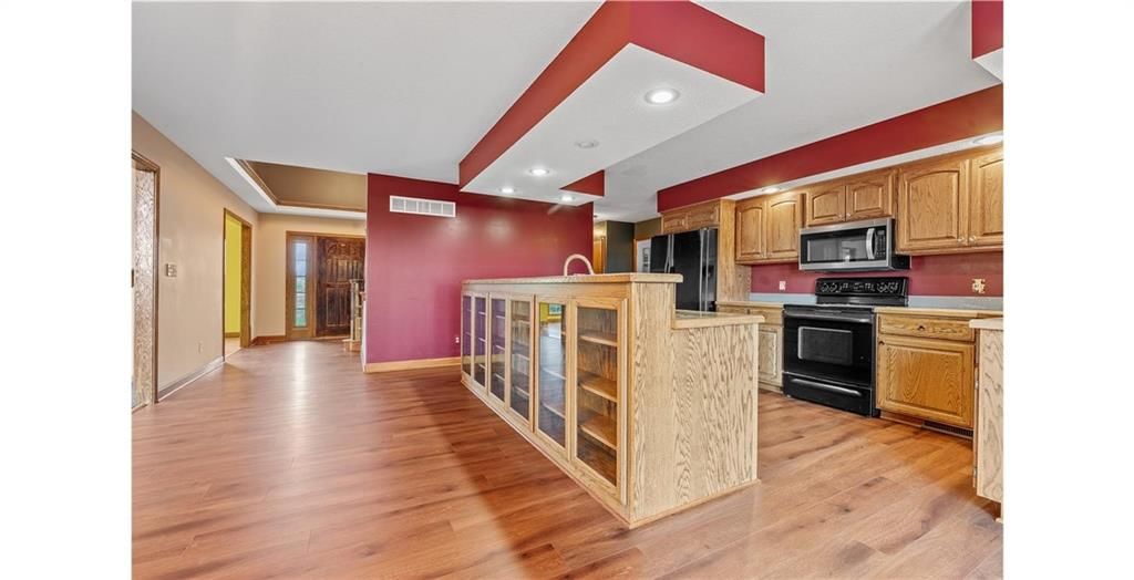8747 Southpoint Drive — photo 16