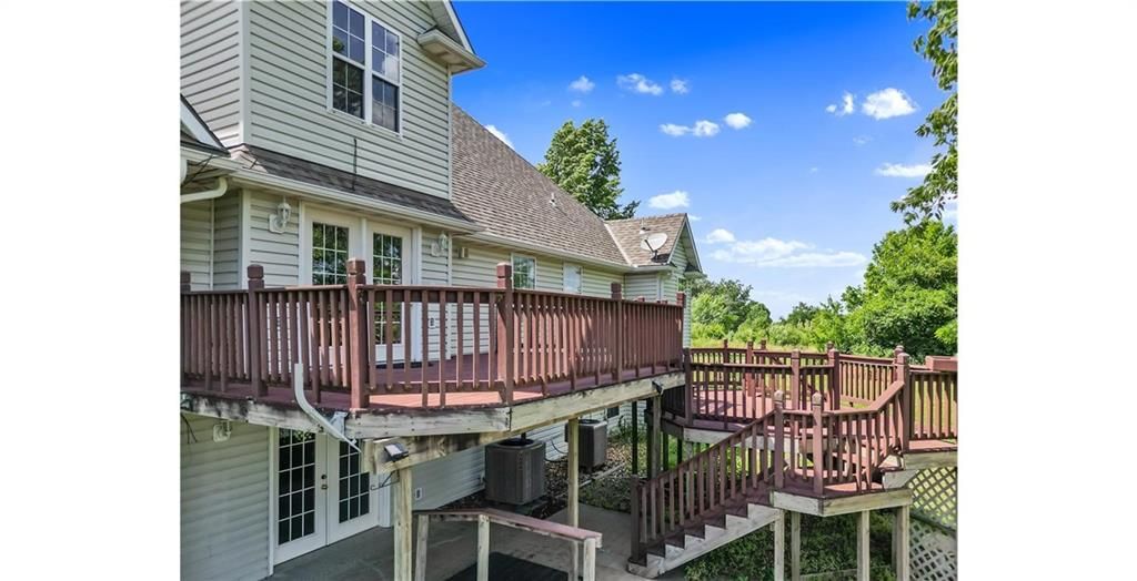 8747 Southpoint Drive — photo 34