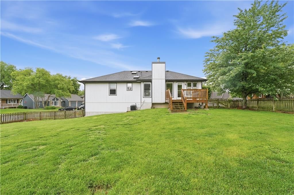 3912 SW Linden Circle — photo 32