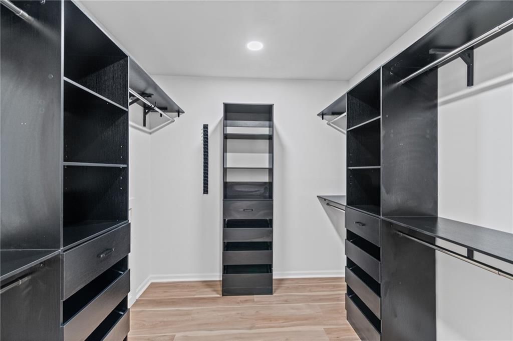 646 NE Saint Andrews Court — photo 30