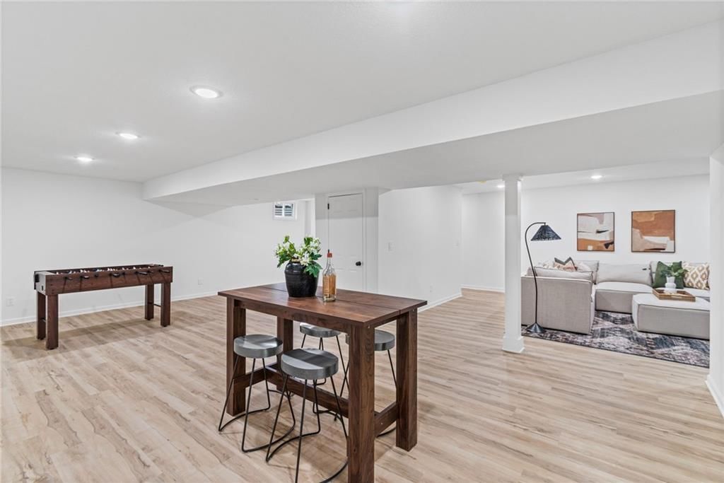 646 NE Saint Andrews Court — photo 35