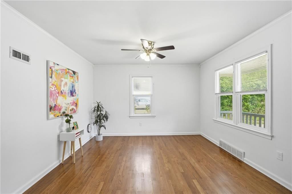 418 W 87th Terrace — photo 10